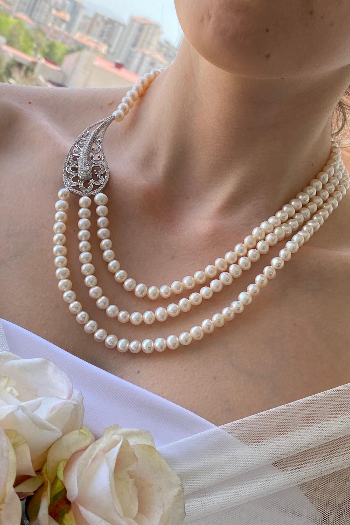 Ara Parçalı Doğal İnci Kolye