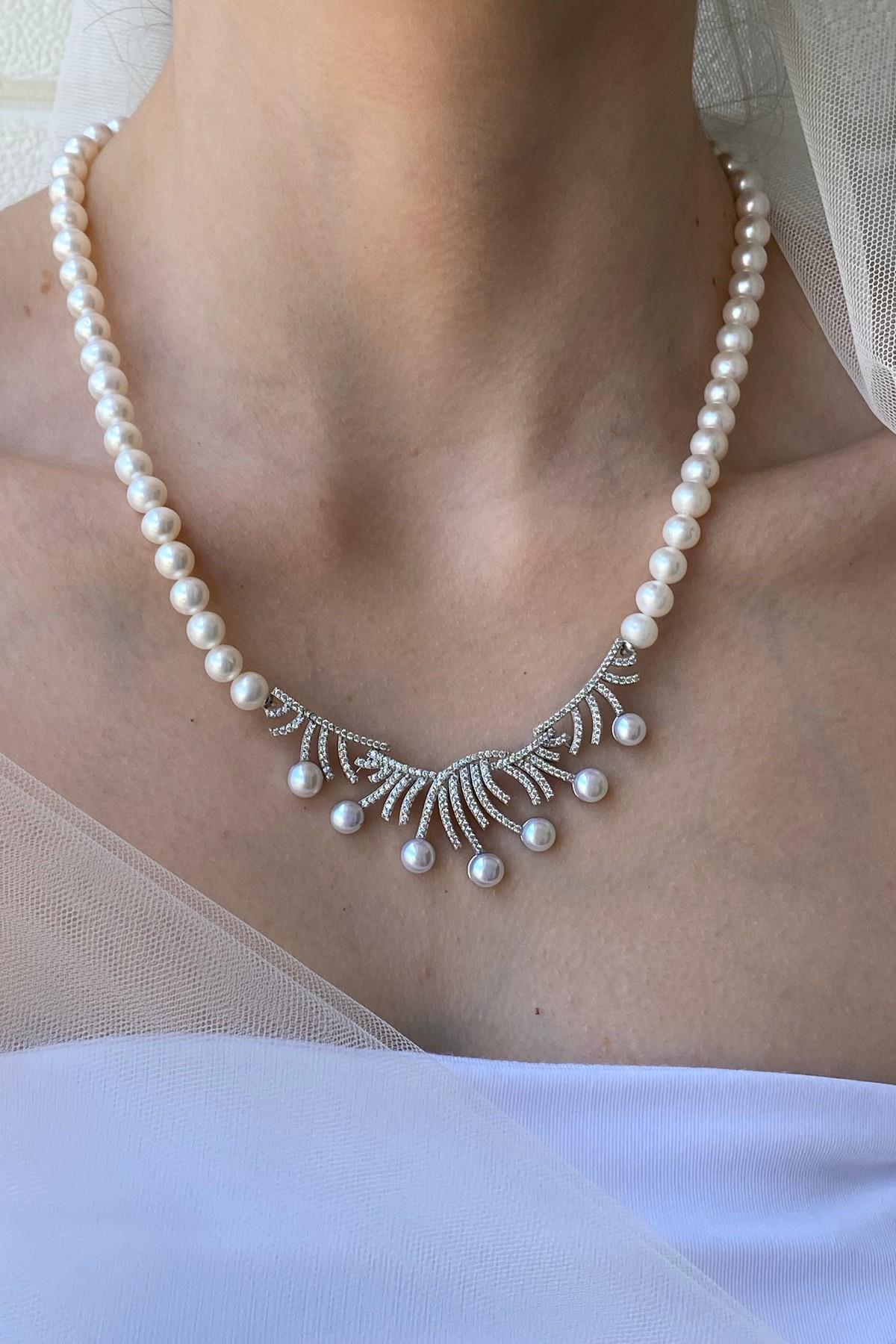 Zirkon Taşlı Doğal İnci Kolye