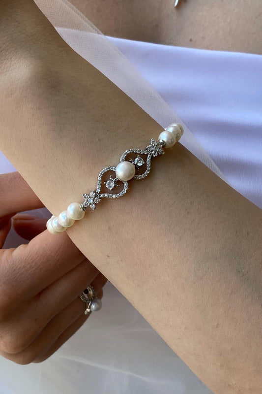 Çiçek Desenli Doğal İnci Bileklik