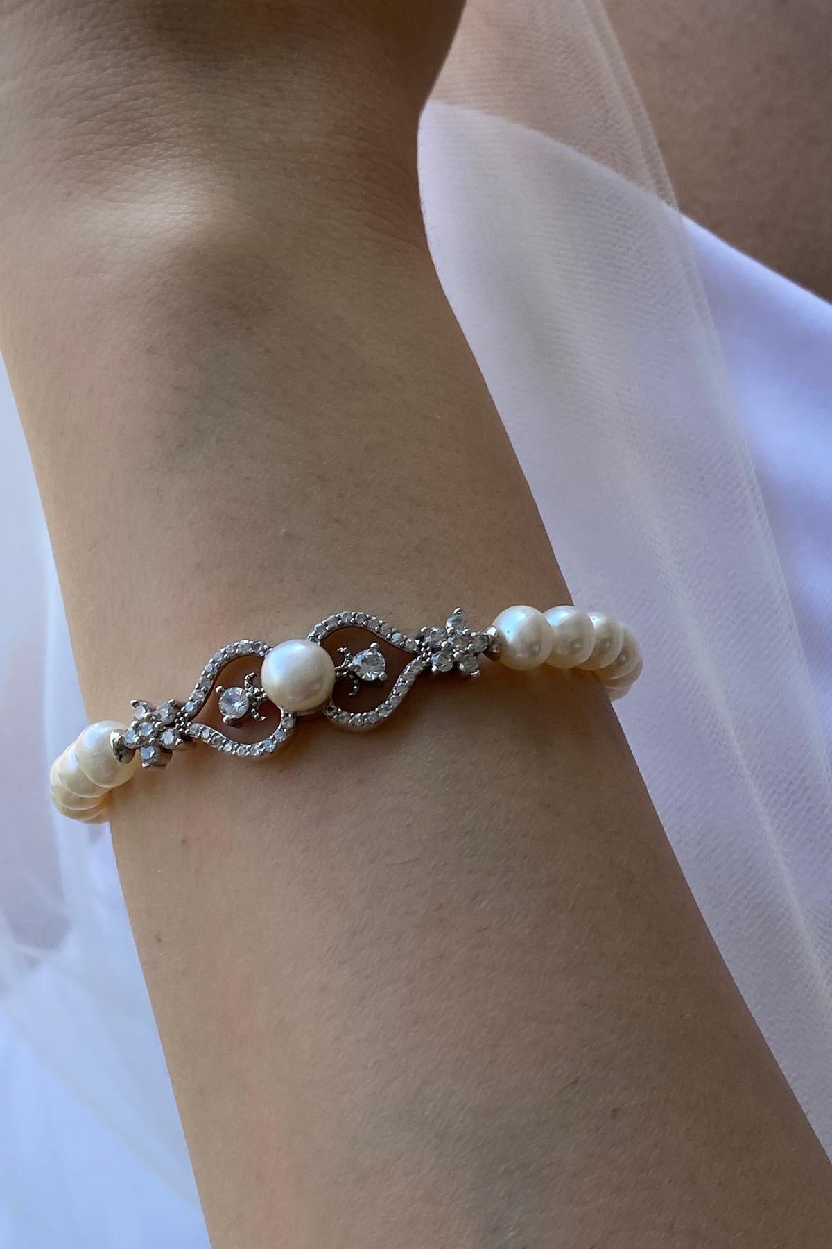 Çiçek Desenli Doğal İnci Bileklik