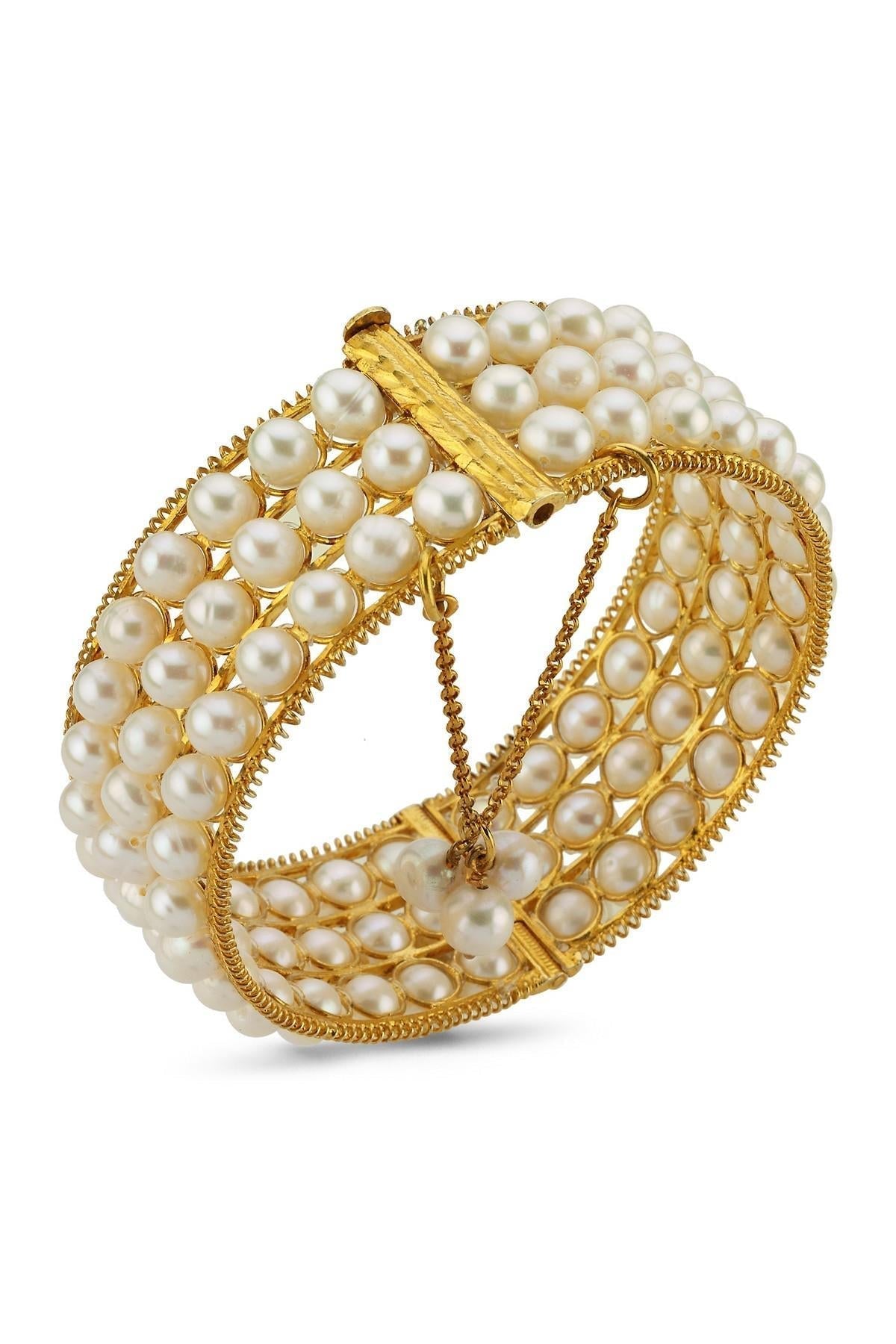 Üç Sıra Doğal İnci Kelepçe Bileklik