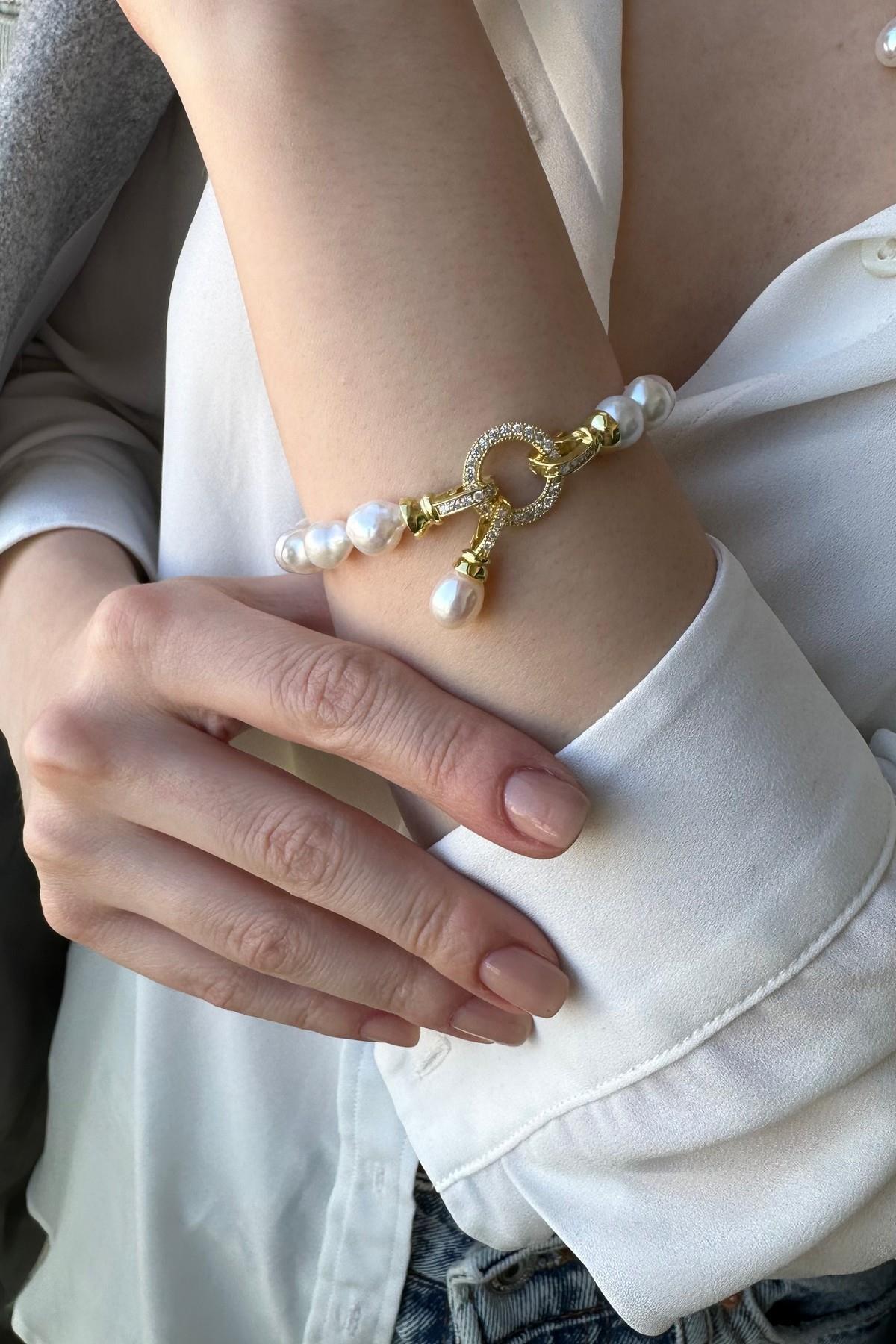 Halka Kilitli Doğal İnci Bileklik