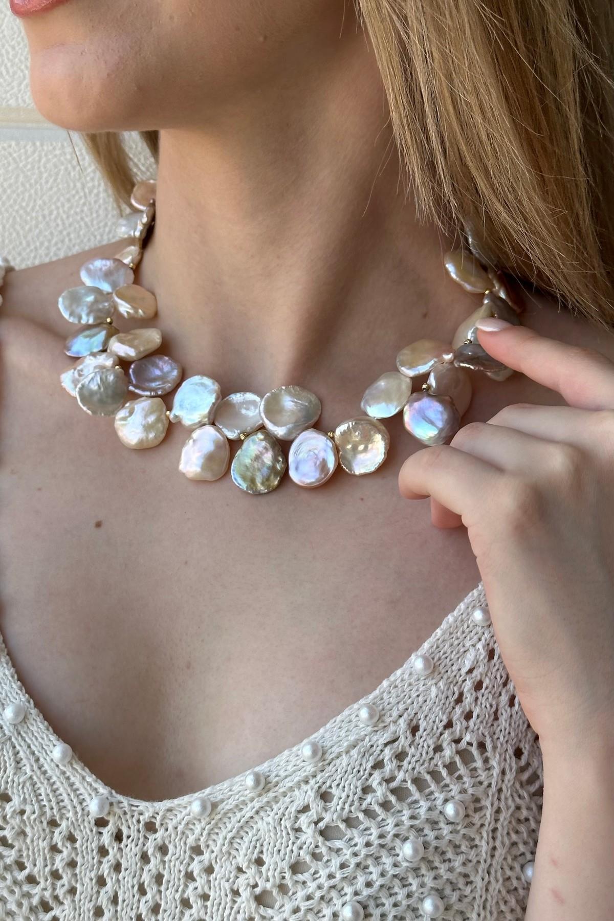 Halka Kilitli Doğal Barok İncili Multicolor Kolye