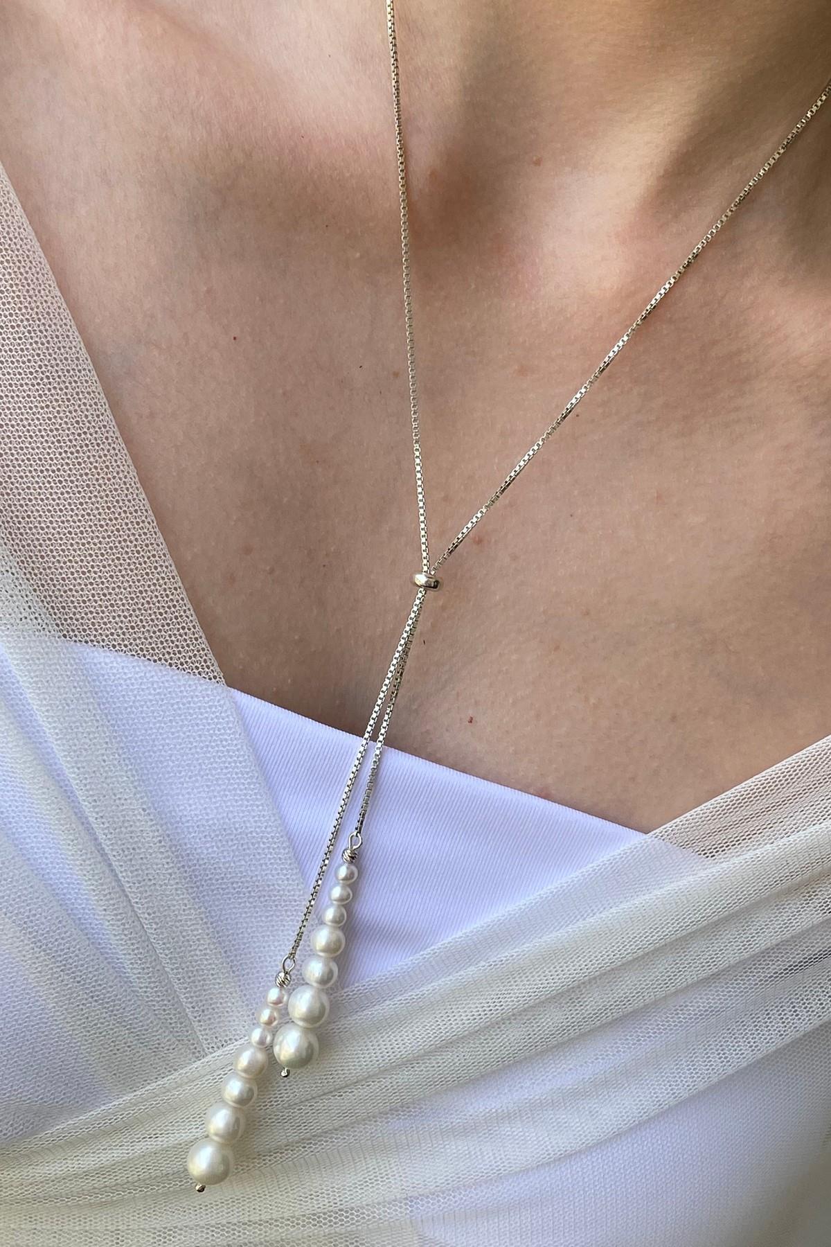 Süzme Doğal İnci Asansörlü Zincir Kolye