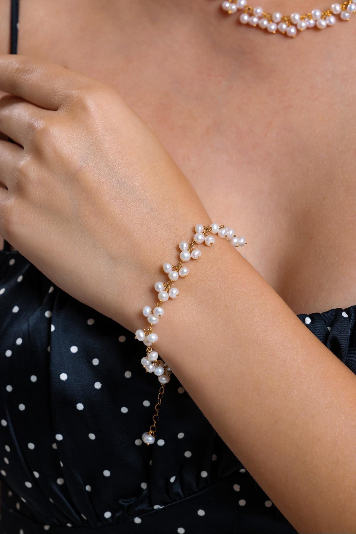 Sallantılı Doğal İnci Bileklik