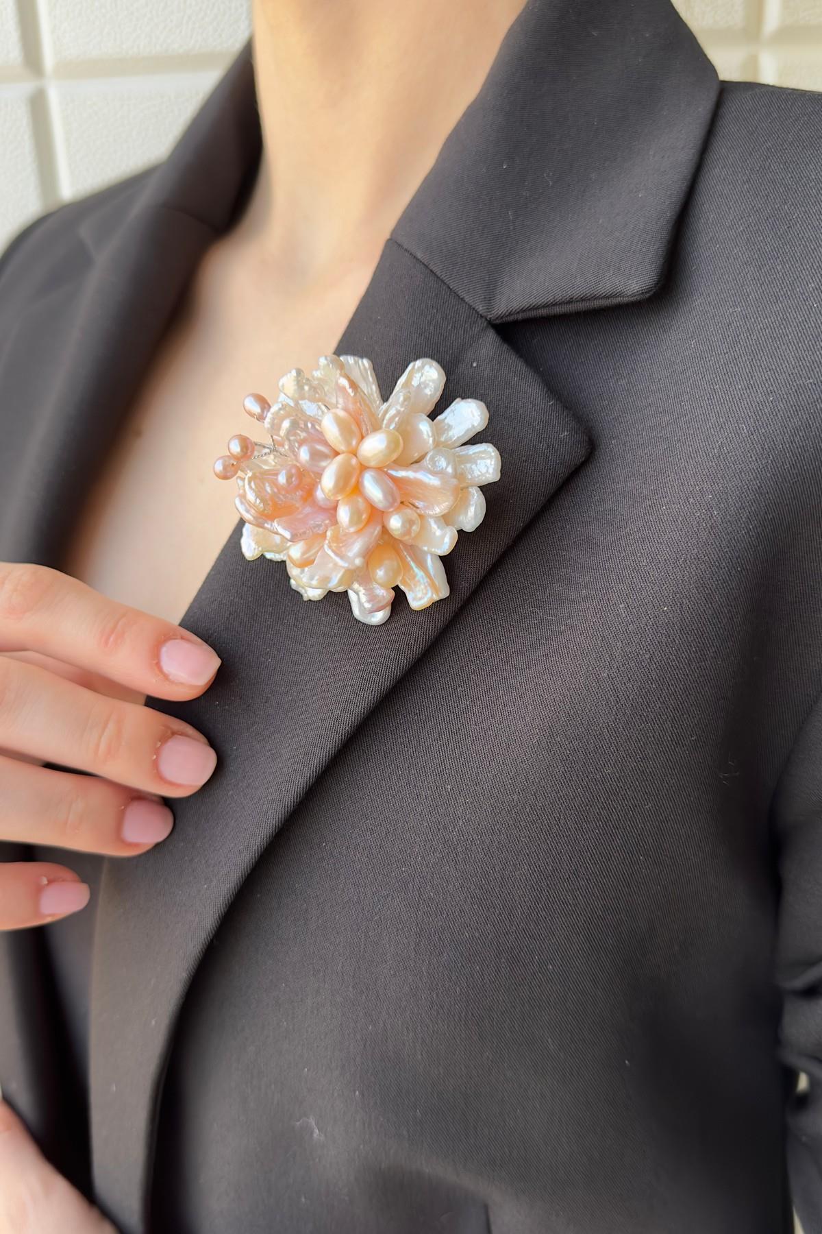 Salkımlı Barok Doğal İnci Broş