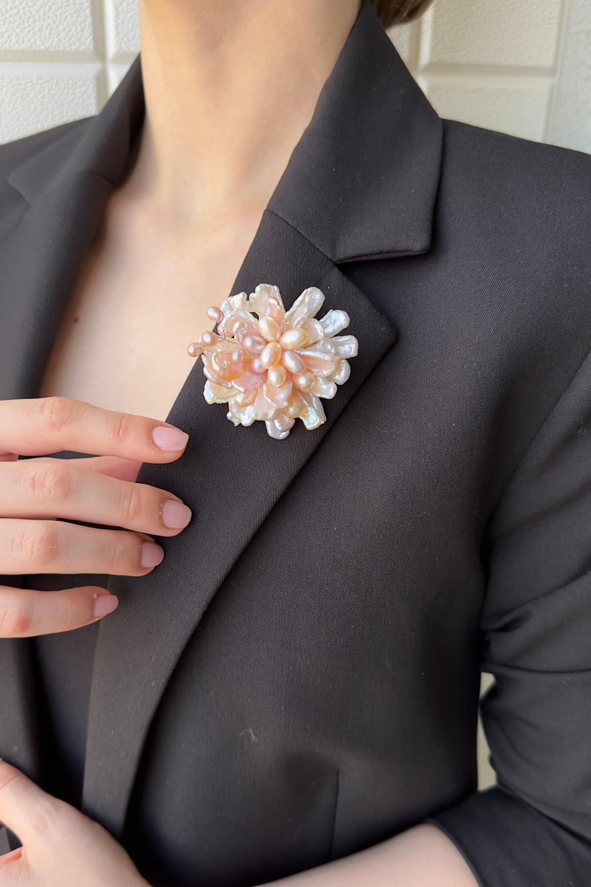 Salkımlı Barok Doğal İnci Broş