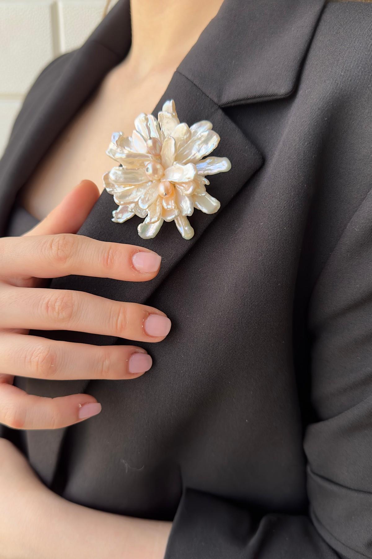 Zirkon Taşlı Barok Doğal İnci Broş